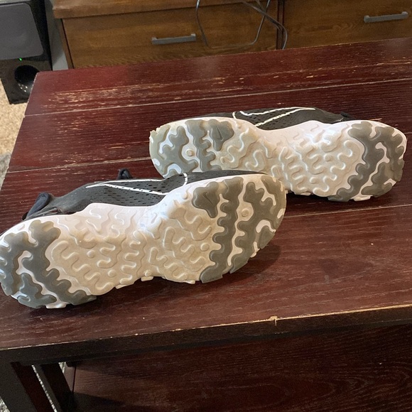 Nike D/MS/X shoes - Picture 7 of 7